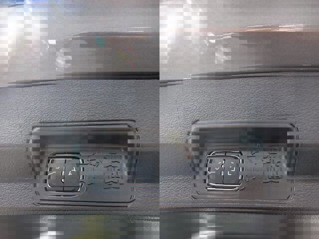 Certified 2025 Ford Explorer Platinum image 31