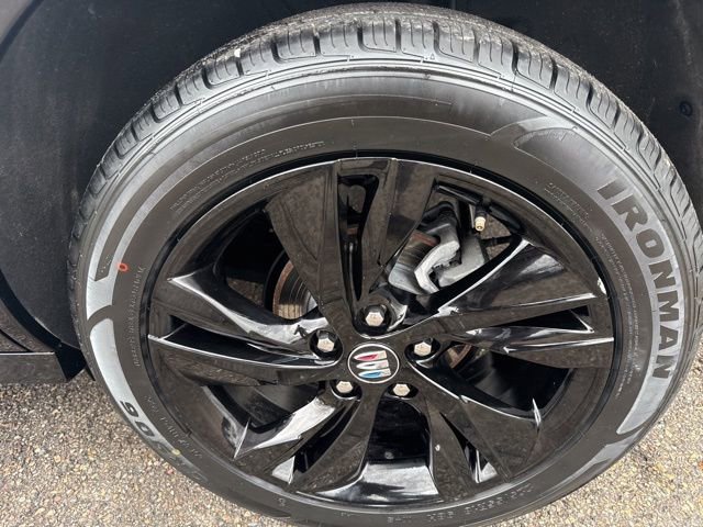 Used 2024 Buick Encore GX Sport Touring AWD/4WD image 11