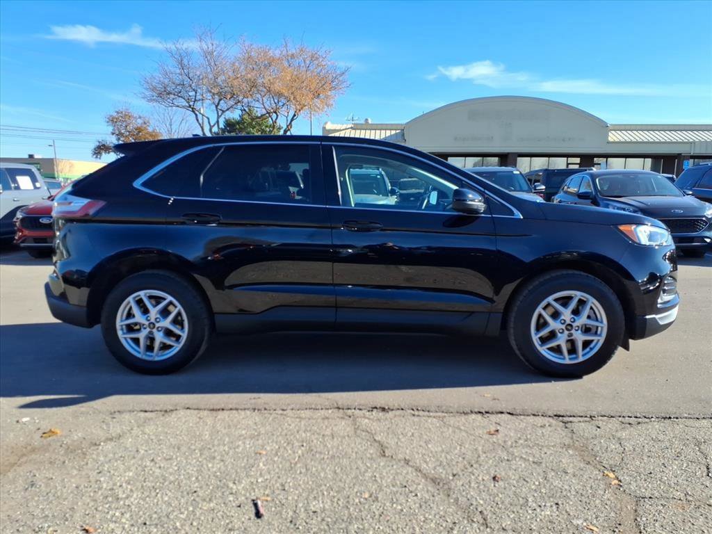 Certified 2024 Ford Edge SEL w/ Convenience Package image 6