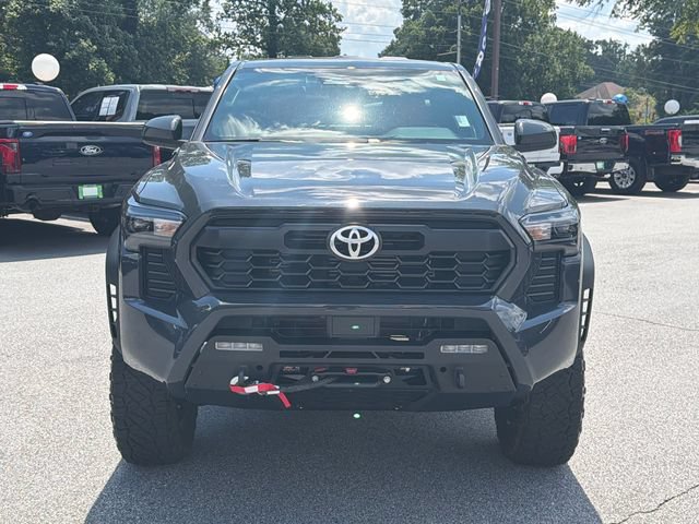 Used 2025 Toyota Tacoma TRD Off-Road AWD/4WD image 2