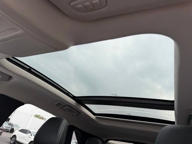 Certified 2023 Ford Escape Platinum FWD image 21