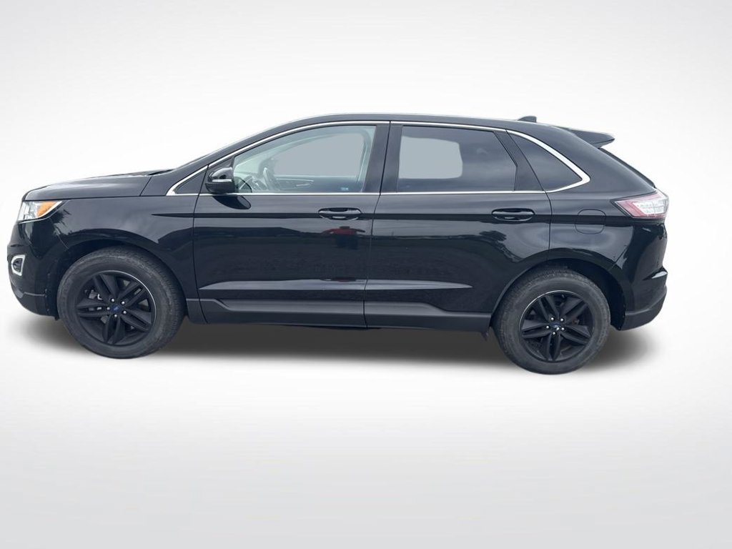 Certified 2018 Ford Edge SEL w/ Equipment Group 201A AWD/4WD image 2