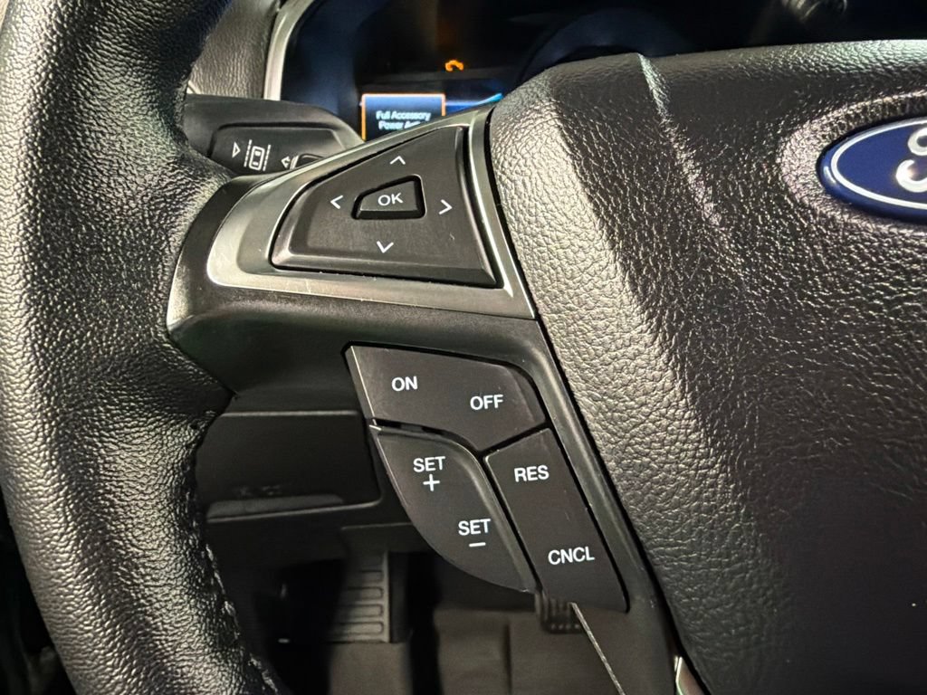 Certified 2024 Ford Edge SEL w/ Convenience Package AWD/4WD image 16