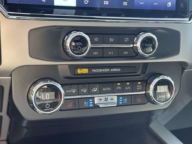 Certified 2022 Ford F350 Lariat w/ Tremor Off-Road Package AWD/4WD image 30