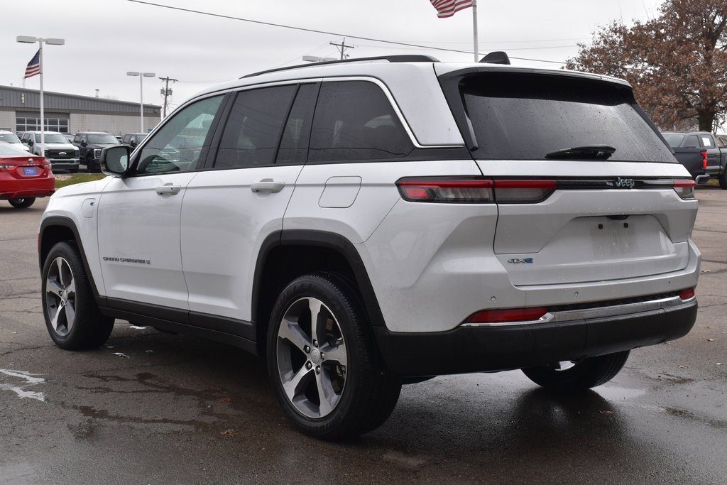 Used 2022 Jeep Grand Cherokee Limited 4xe image 6