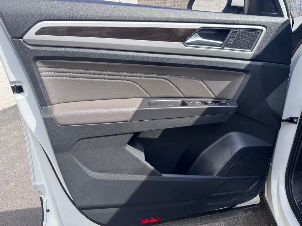 Used 2022 Volkswagen Atlas SE image 13