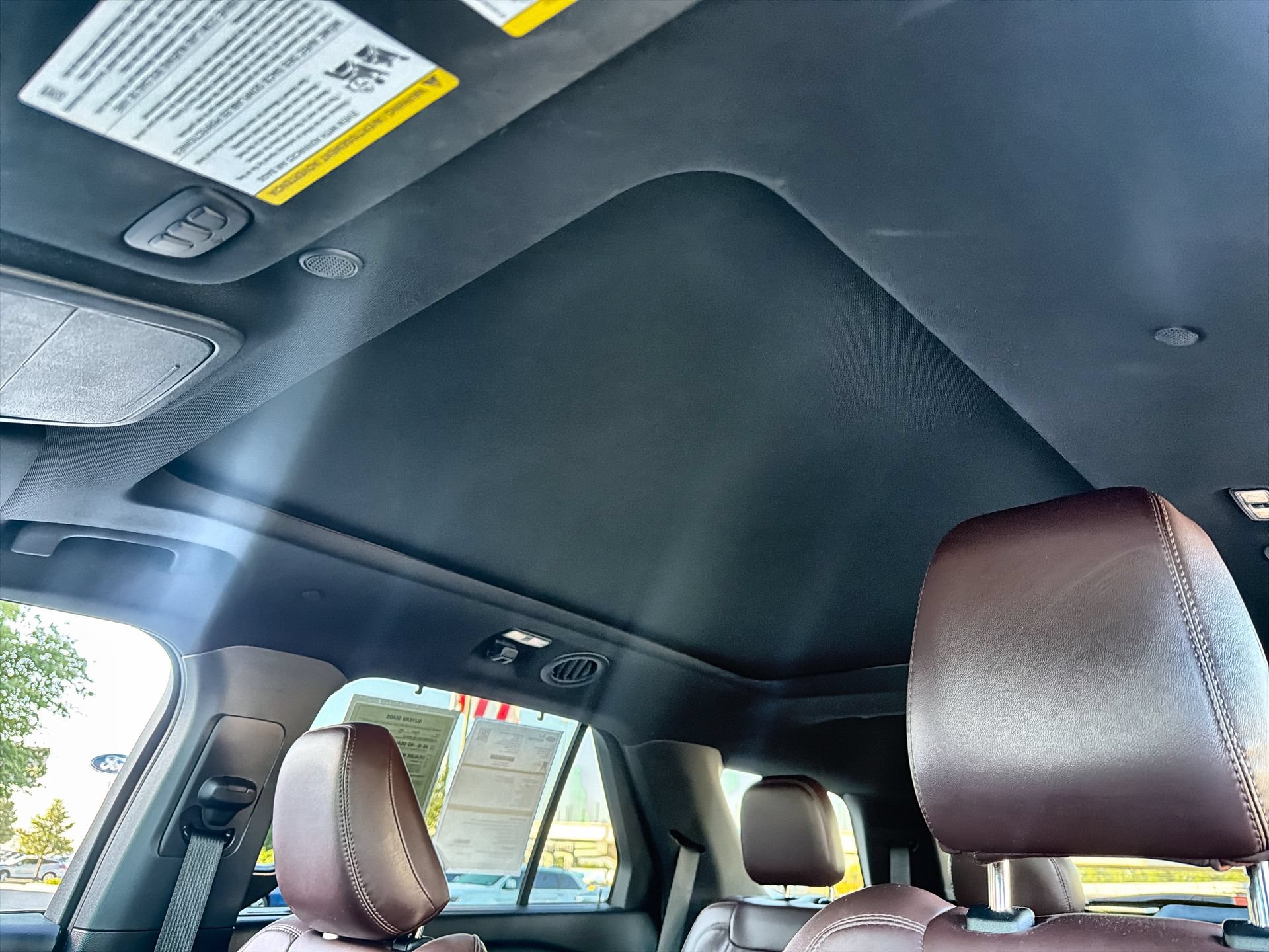 Certified 2023 Ford Explorer Platinum w/ Technology Package RWD image 22