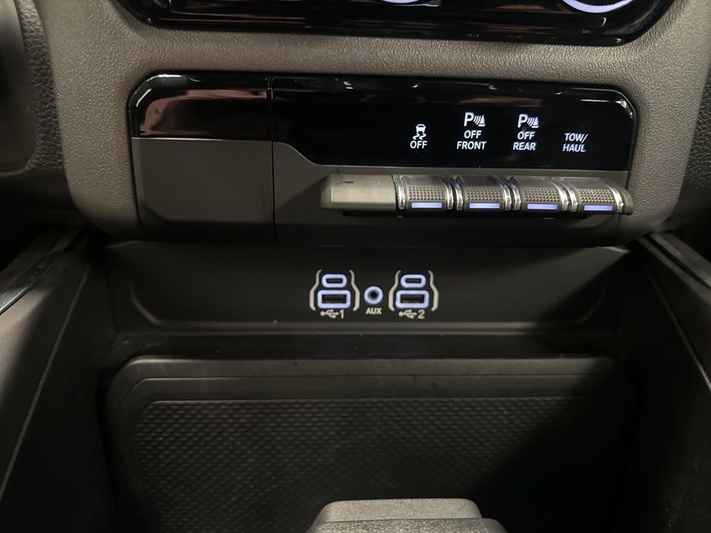 Used 2025 RAM 1500 Big Horn image 28