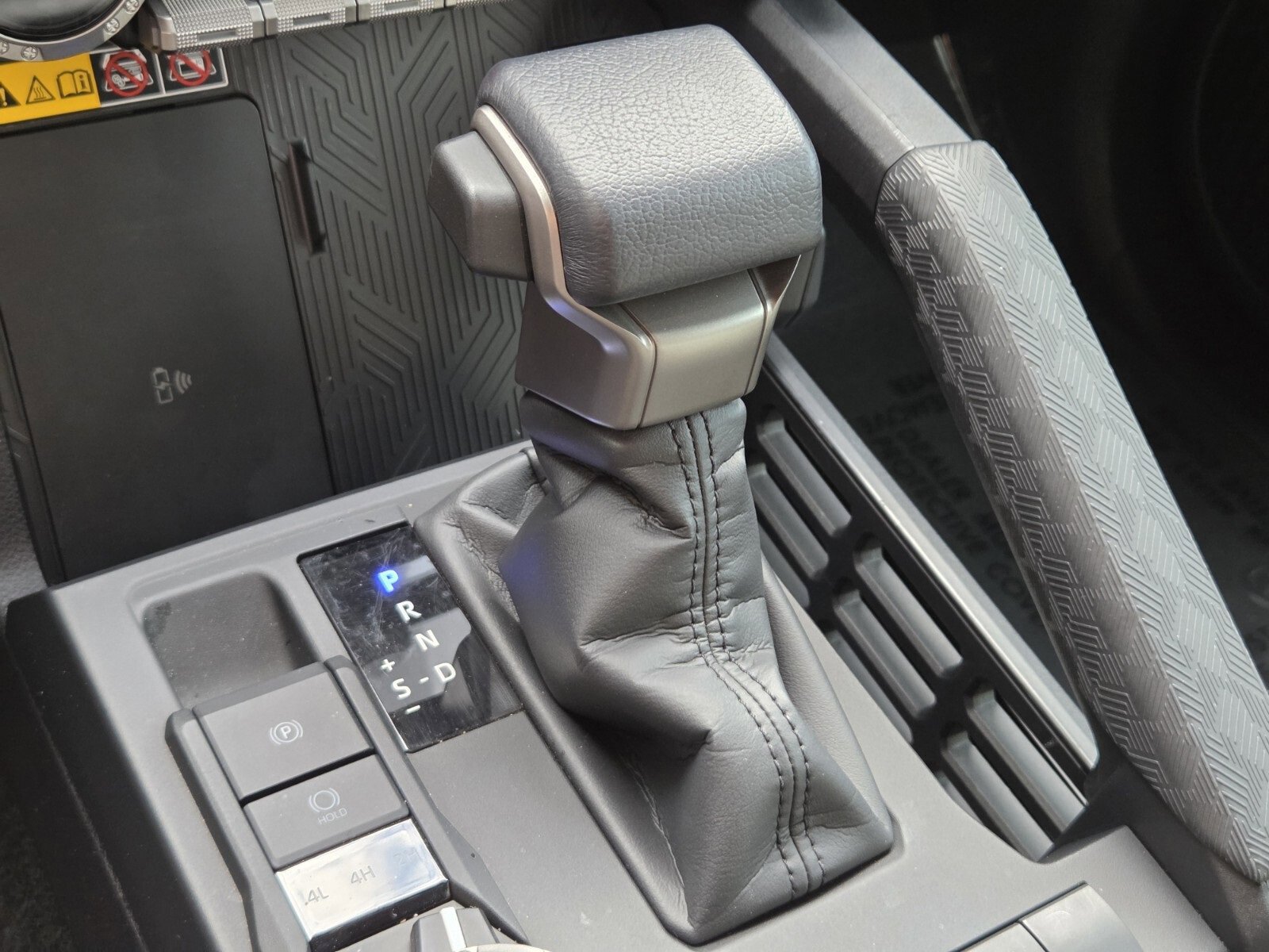 Used 2025 Toyota 4Runner Trailhunter image 25