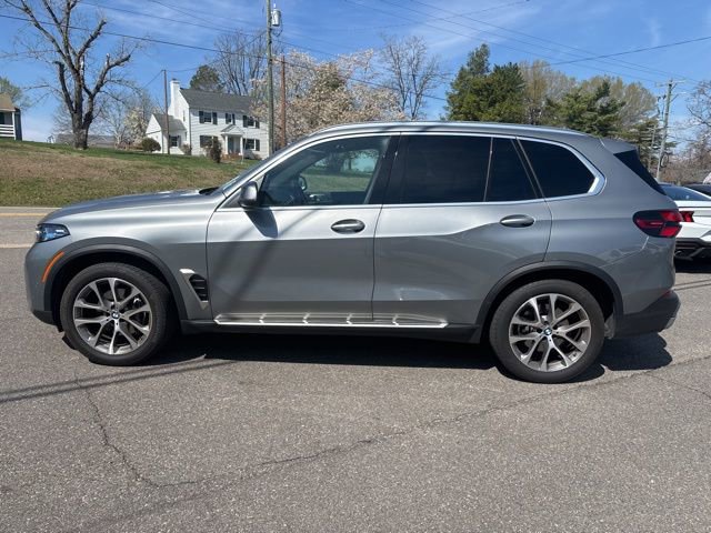 Used 2026 BMW X5 xDrive40i image 10