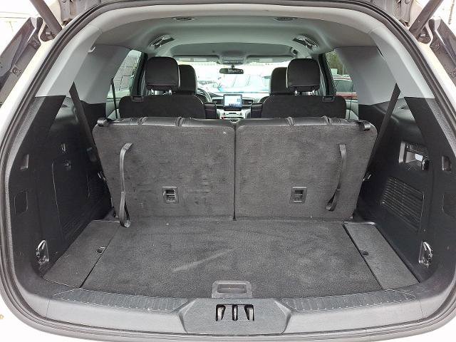 Certified 2023 Ford Explorer XLT w/ Equipment Group 202A AWD/4WD image 27