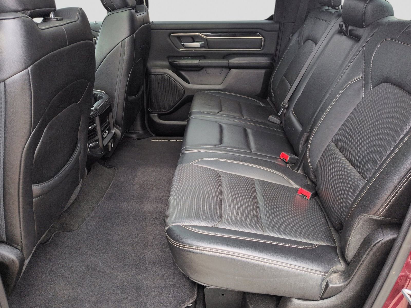 Used 2020 RAM 1500 Sport w/ Level 2 Equipment Goup w/2_L AWD/4WD image 21