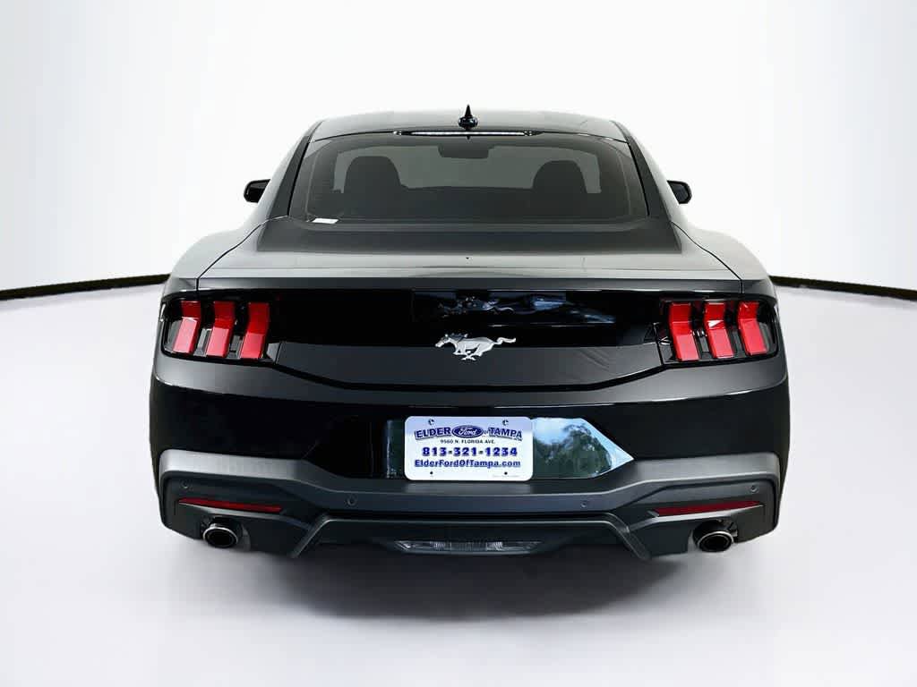 Certified 2024 Ford Mustang Coupe RWD image 5