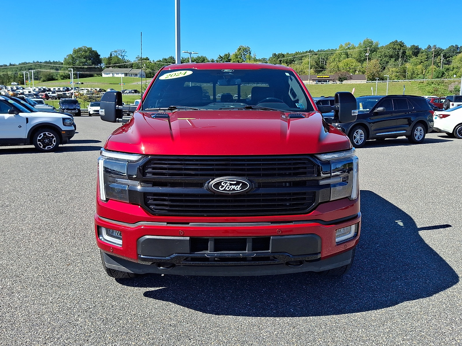 Certified 2024 Ford F150 Platinum w/ FX4 Off-Road Package AWD/4WD image 2
