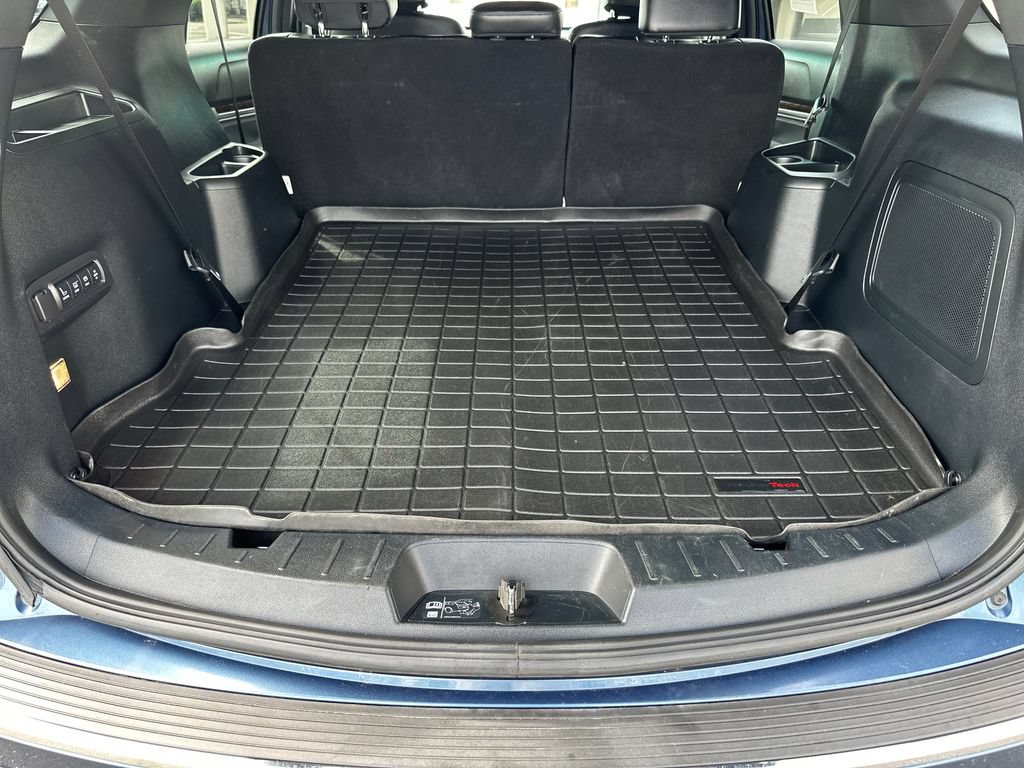Certified 2019 Ford Explorer Limited AWD/4WD image 6