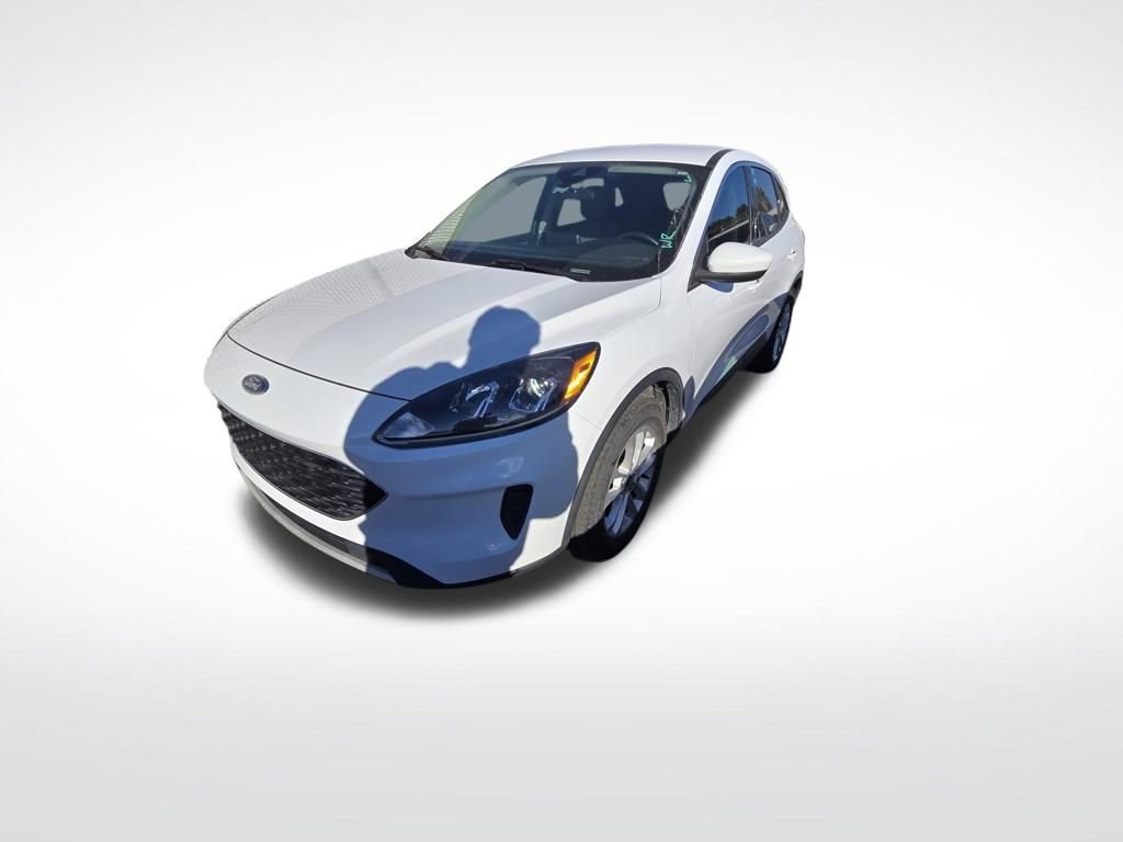 Certified 2020 Ford Escape SE image 5