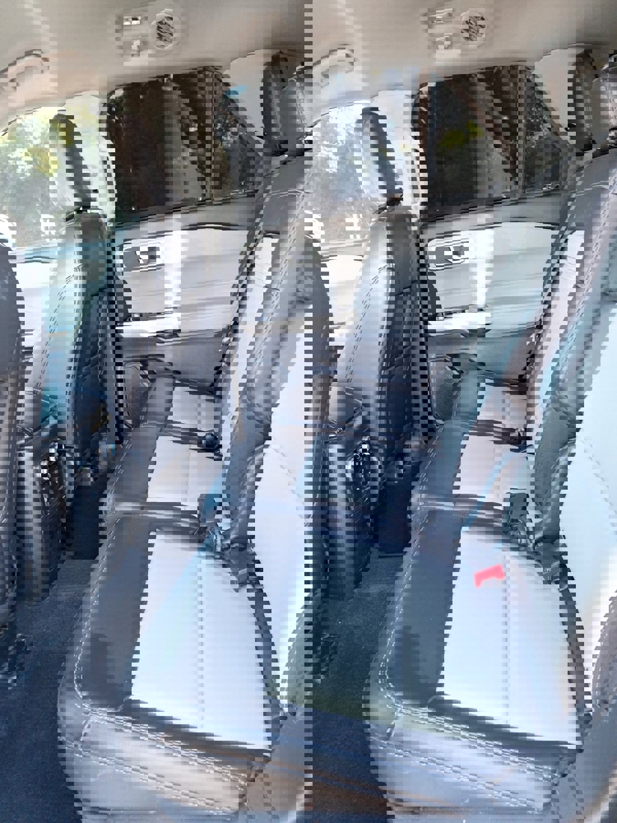 Certified 2023 Ford Explorer XLT w/ Equipment Group 202A image 13