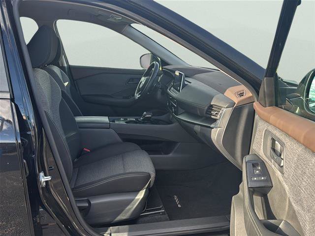 Used 2022 Nissan Rogue S FWD image 13