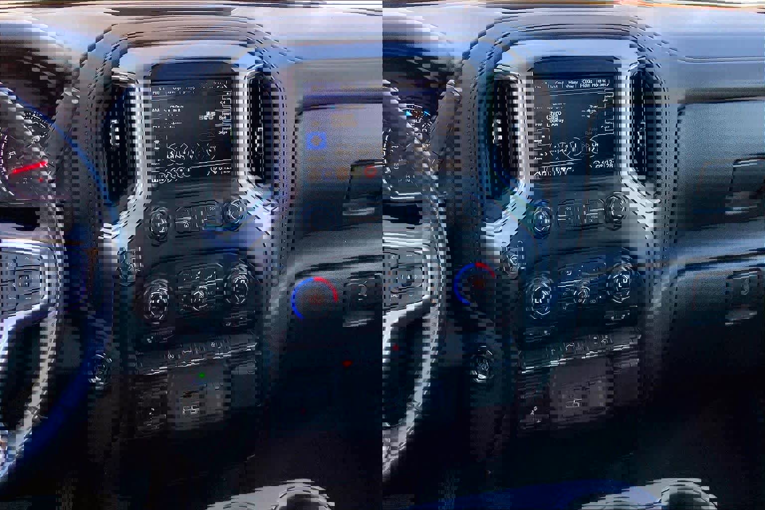 Used 2020 Chevrolet Silverado 1500 LT w/ Texas Edition image 6