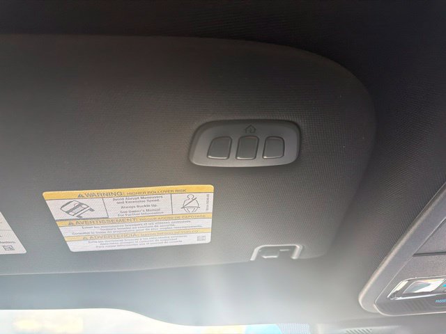 Certified 2024 Ford F150 Lariat AWD/4WD image 23
