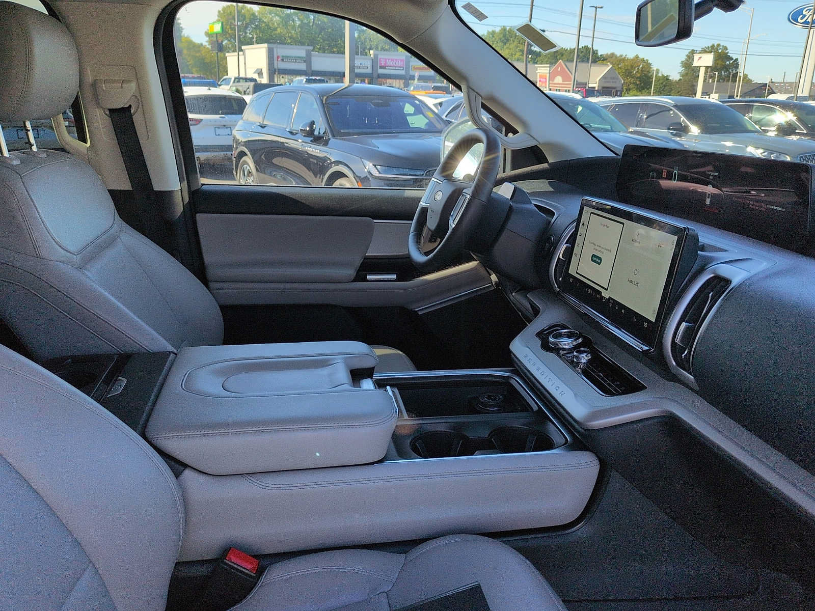 Certified 2026 Ford Expedition Active AWD/4WD image 10