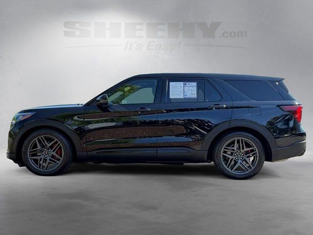 Certified 2025 Ford Explorer ST AWD/4WD image 17