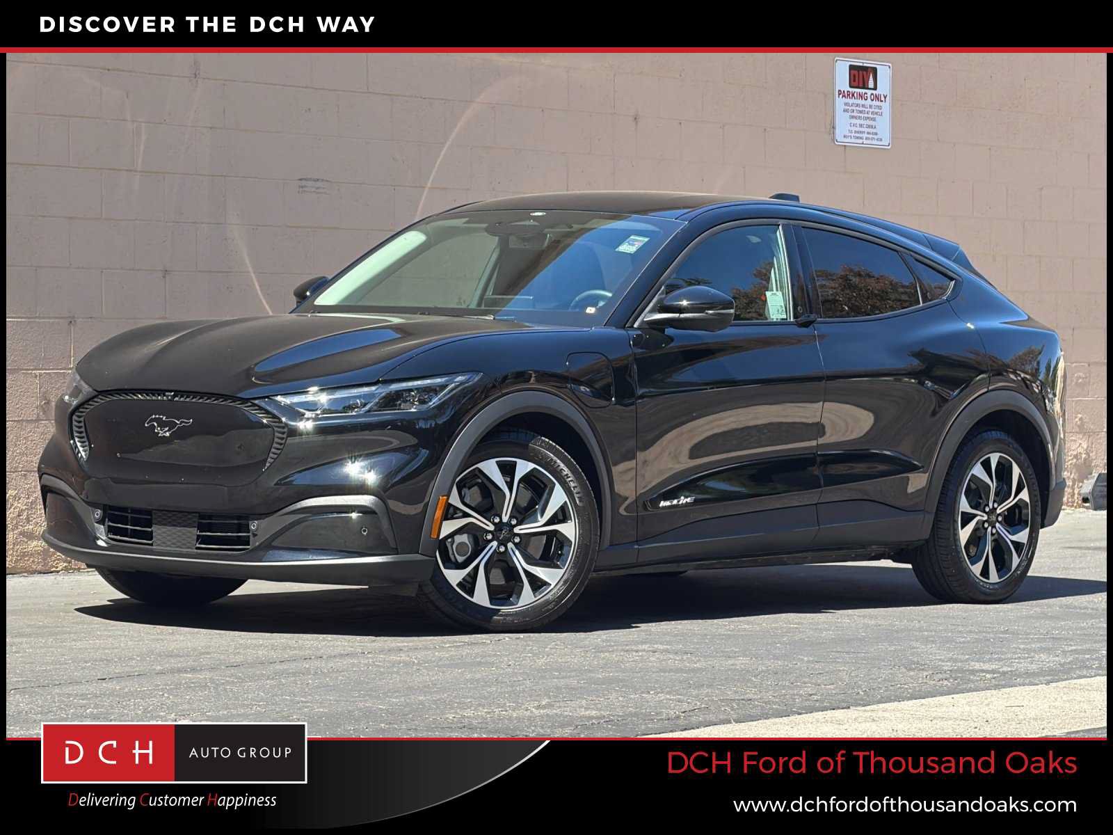 Certified 2025 Ford Mustang Mach-E Select RWD image 1