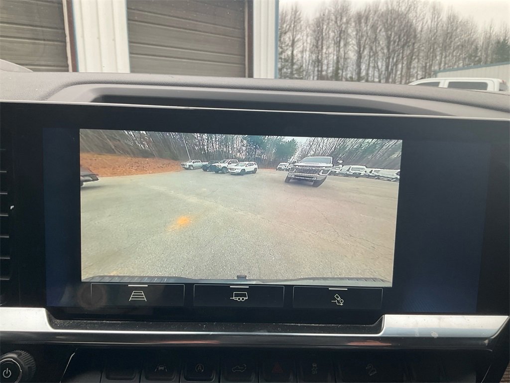 Used 2024 Chevrolet Silverado 1500 LT Trail Boss w/ Convenience Package II image 24