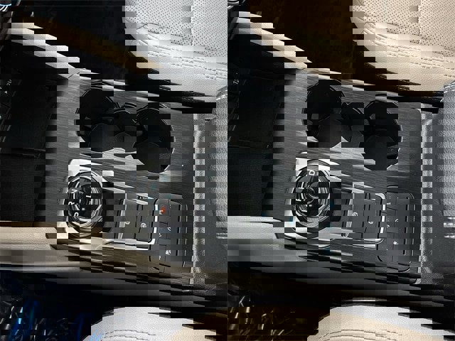 Certified 2022 Ford Escape Titanium image 12