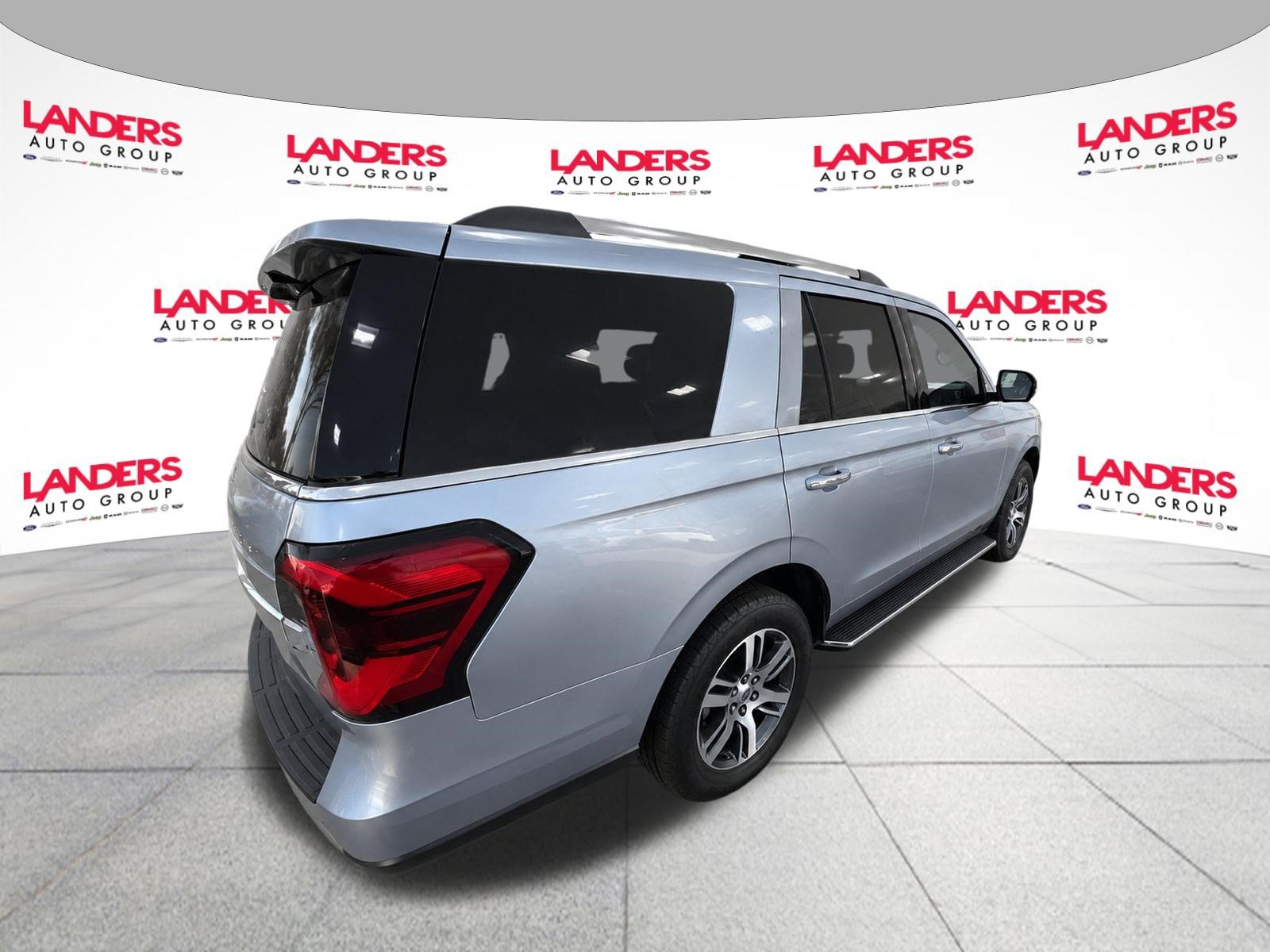 Certified 2022 Ford Expedition Limited RWD image 4