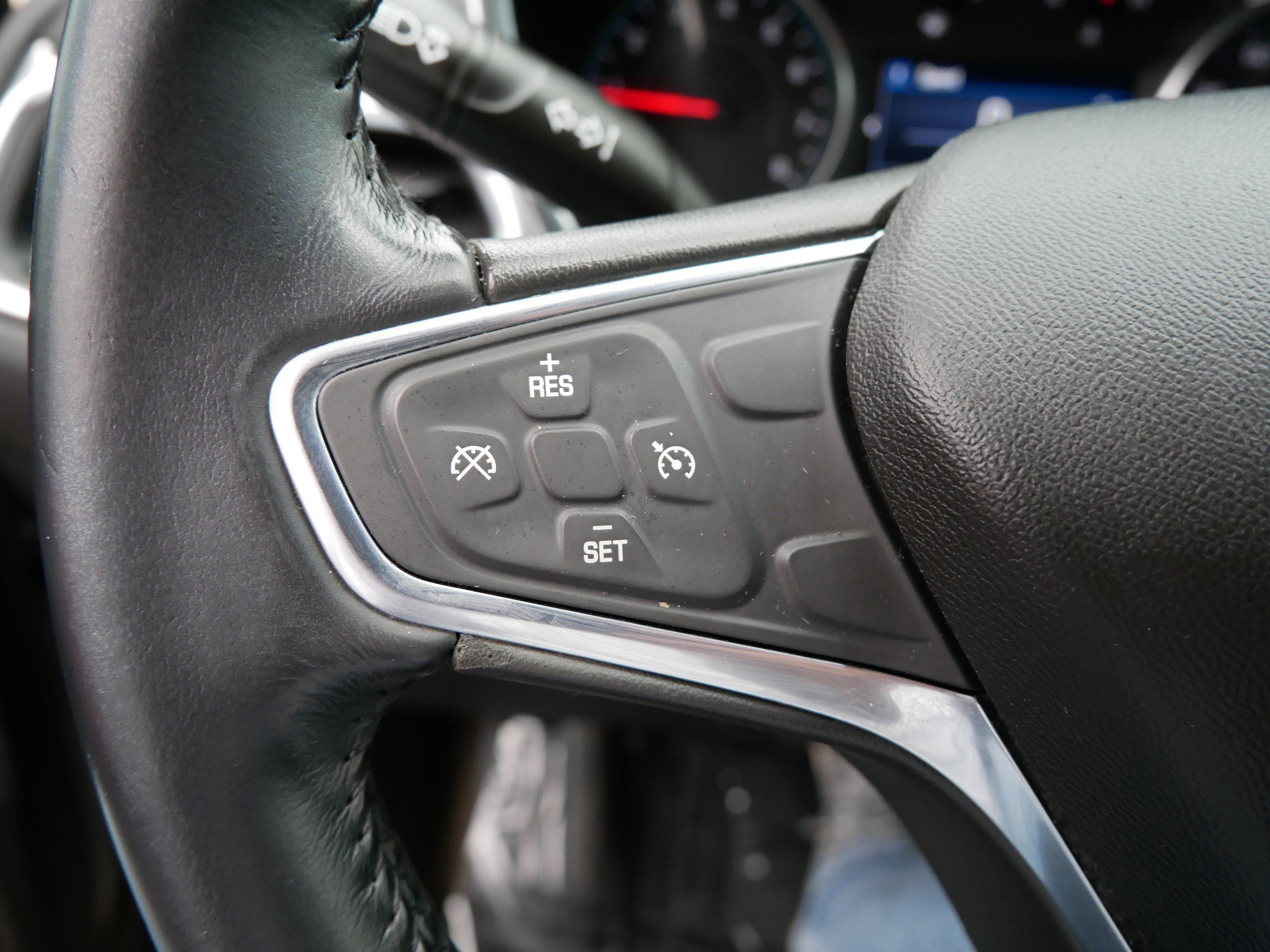 Used 2019 Chevrolet Equinox LT image 29