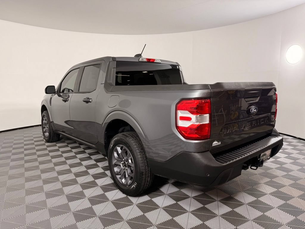 Certified 2025 Ford Maverick XLT w/ XLT Luxury Package FWD image 11