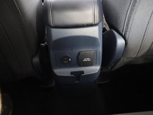Certified 2024 Ford Maverick XLT w/ XLT Luxury Package AWD/4WD image 28