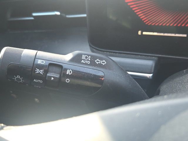 Used 2025 Kia K5 GT-Line image 33