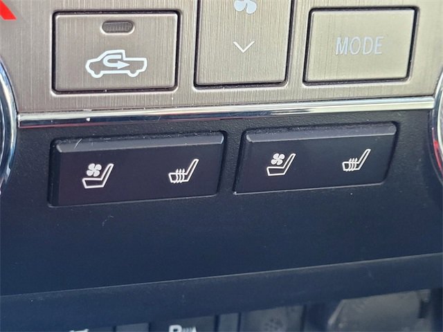 Used 2020 Toyota Tundra Platinum image 23