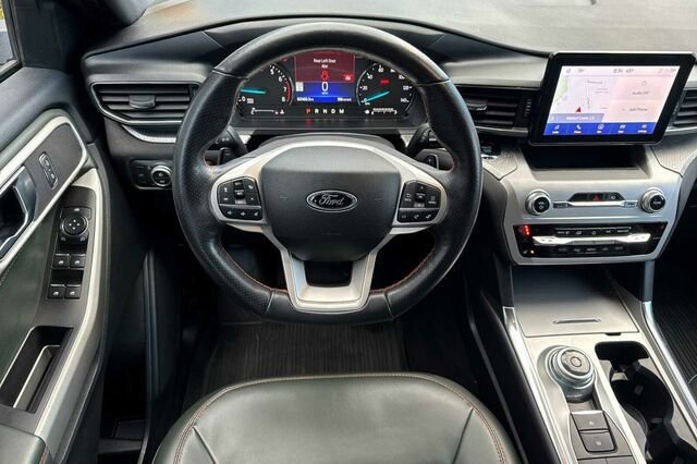Certified 2022 Ford Explorer Timberline image 11