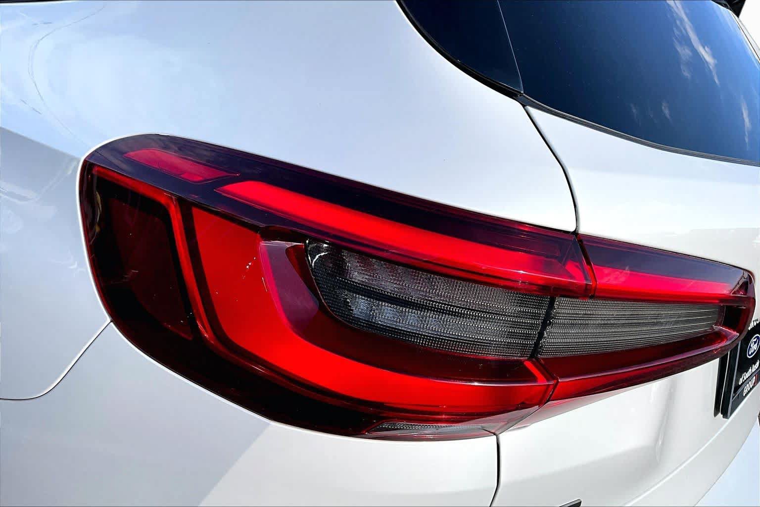 Used 2020 BMW X5 M50i w/ Premium Package AWD/4WD image 28