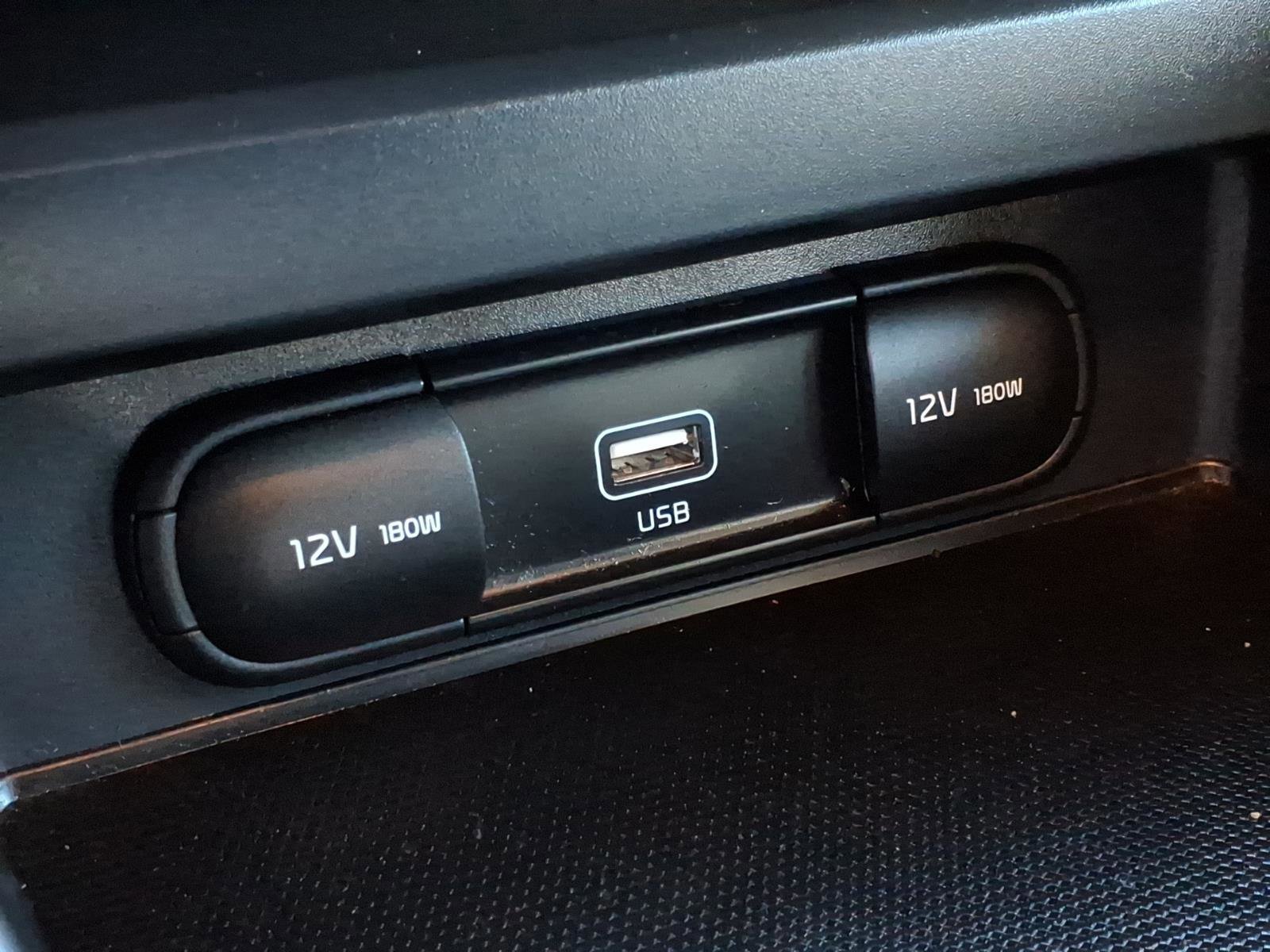 Used 2020 Kia Soul LX image 24