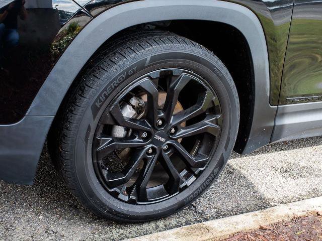 Used 2021 GMC Terrain SLE w/ Driver Convenience Package image 5