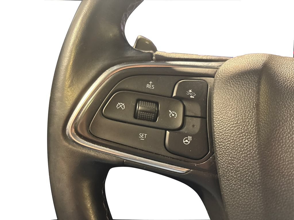 Used 2022 Buick Envision Avenir w/ Technology Package II AWD/4WD image 36