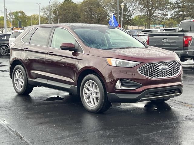 Certified 2023 Ford Edge SEL w/ Convenience Package AWD/4WD image 7