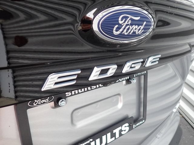 Certified 2023 Ford Edge SEL w/ Convenience Package AWD/4WD image 5