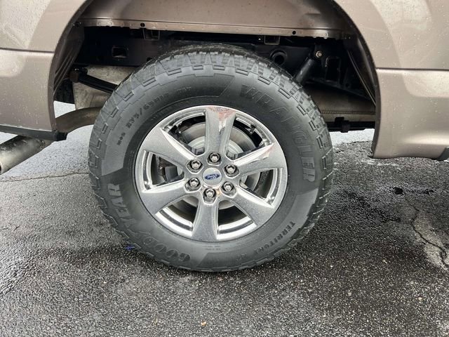 Certified 2018 Ford F150 XLT w/ Equipment Group 302A Luxury image 10