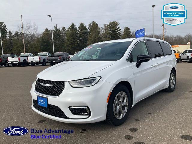 Used 2024 Chrysler Pacifica Limited FWD image 31