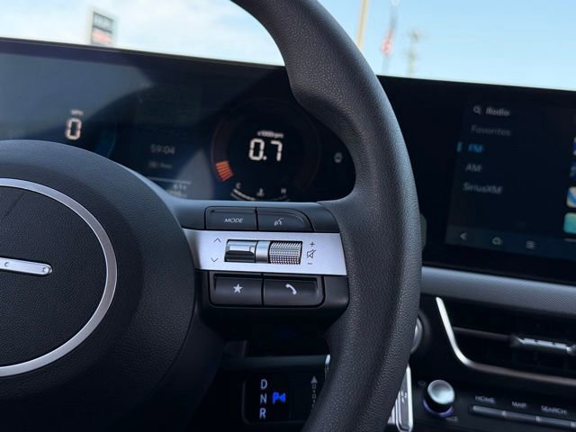 Used 2025 Hyundai Sonata SEL AWD/4WD image 18