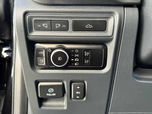 Certified 2023 Ford F150 Platinum w/ Equipment Group 701A High image 31