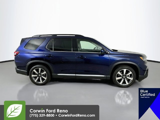 Used 2025 Honda Pilot Touring image 10