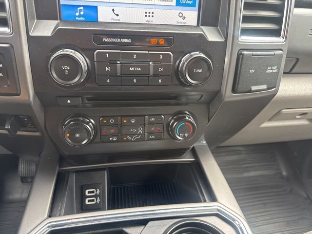 Certified 2018 Ford F250 XLT w/ XLT Premium Package AWD/4WD image 28