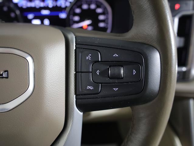 Used 2021 GMC Yukon XL Denali AWD/4WD image 16