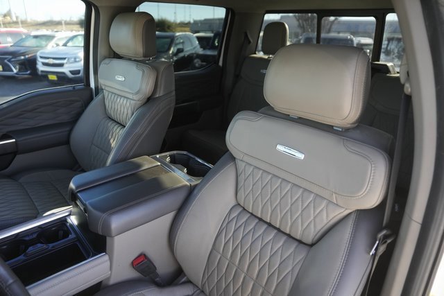 Certified 2025 Ford F250 Platinum w/ Platinum Plus Package image 10